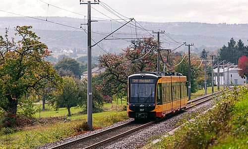 Eine Stadtbahn der Linie S11